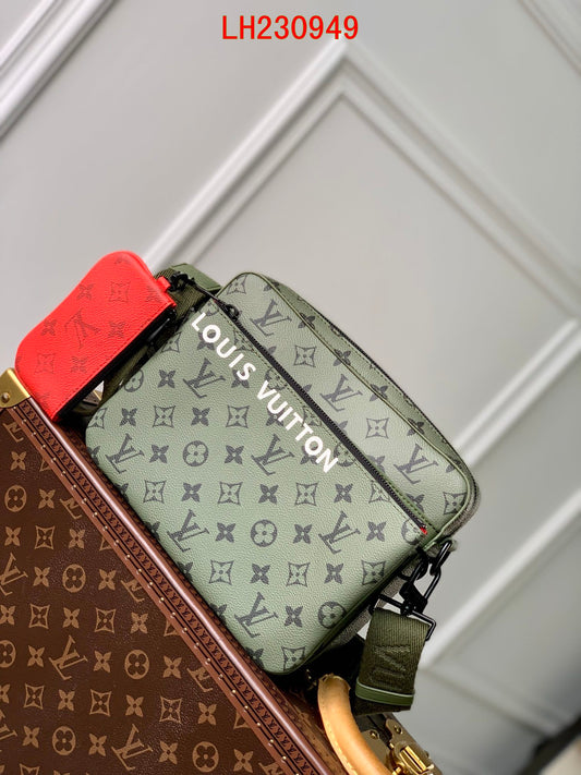 Louis Vuitton Trio Monogram