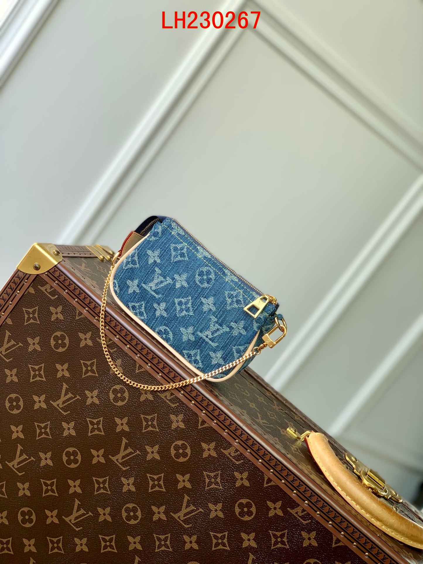 Louis Vuitton Mini Pochette Accessoires Monogram Denim