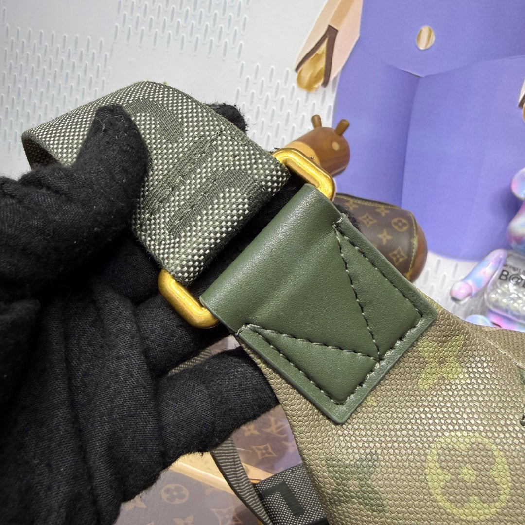 Louis Vuitton Rush Bumbag