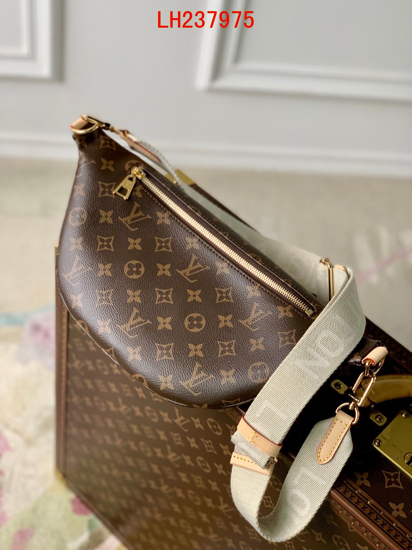 Louis Vuitton High Rise Bag