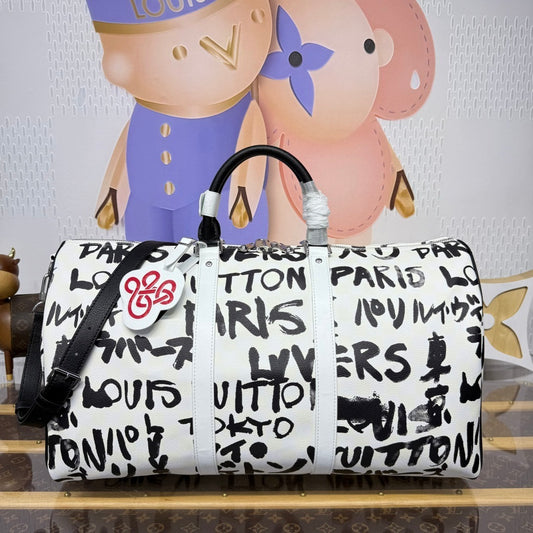 Louis Vuitton Keepall Bandoulière 50