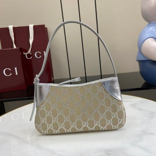 Gucci Mini Shoulder bag Metallic styles