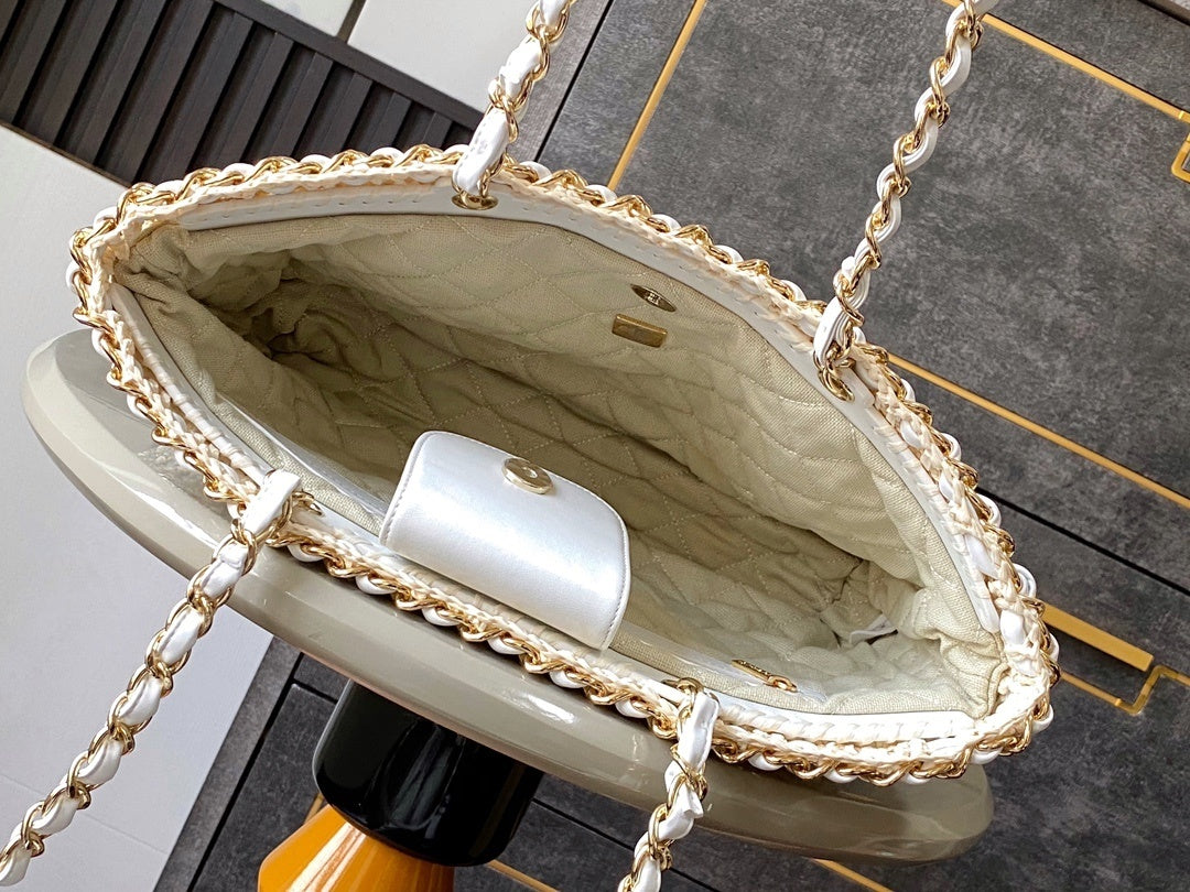 Chanel Small Shopping tweed bag