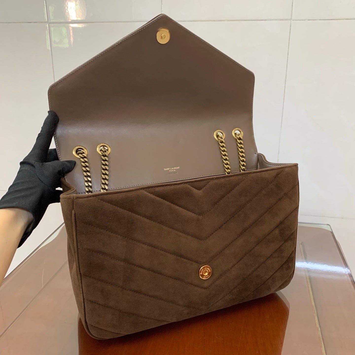 YSL LOULOU large in MATELASSÉ suede