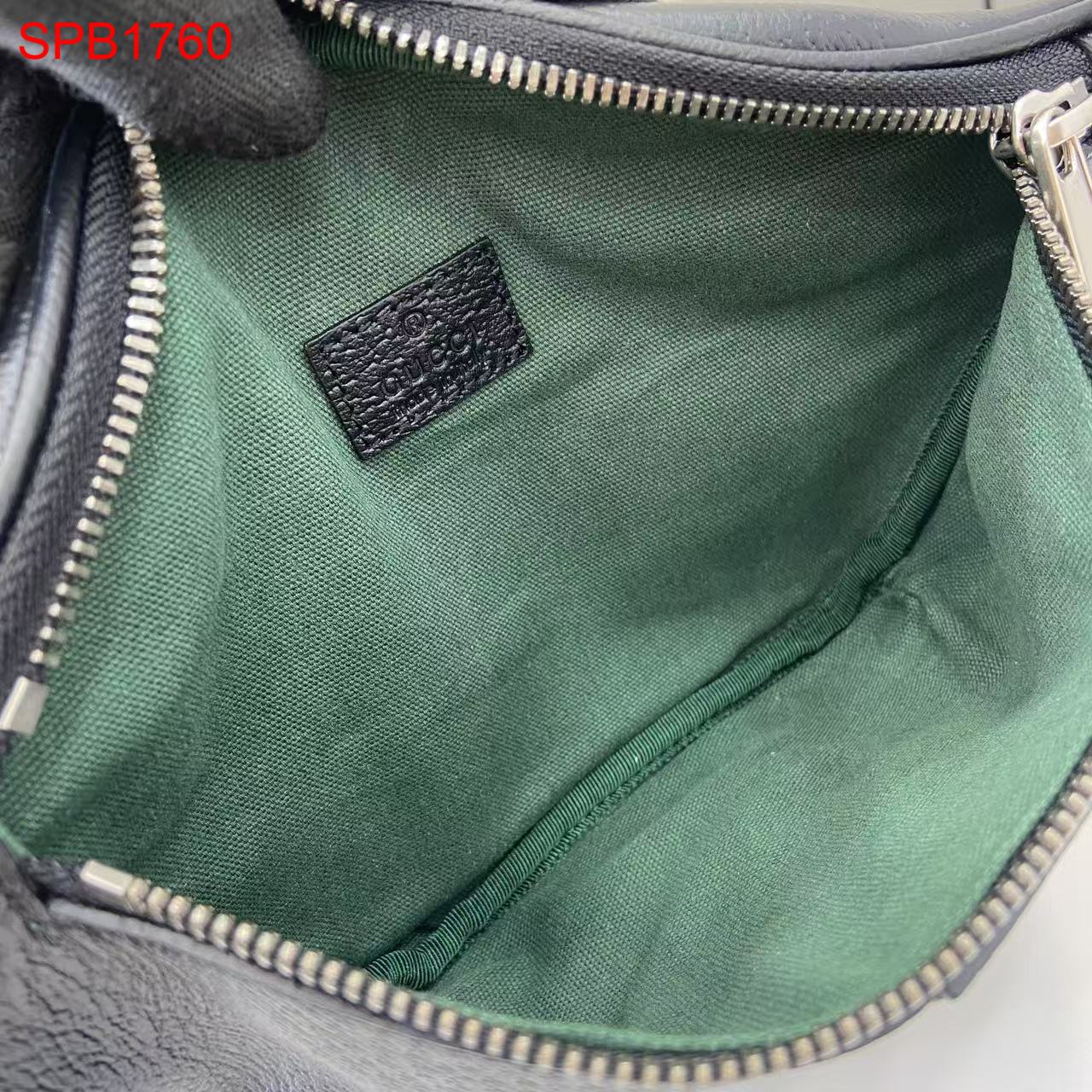 Gucci leather small belt bag