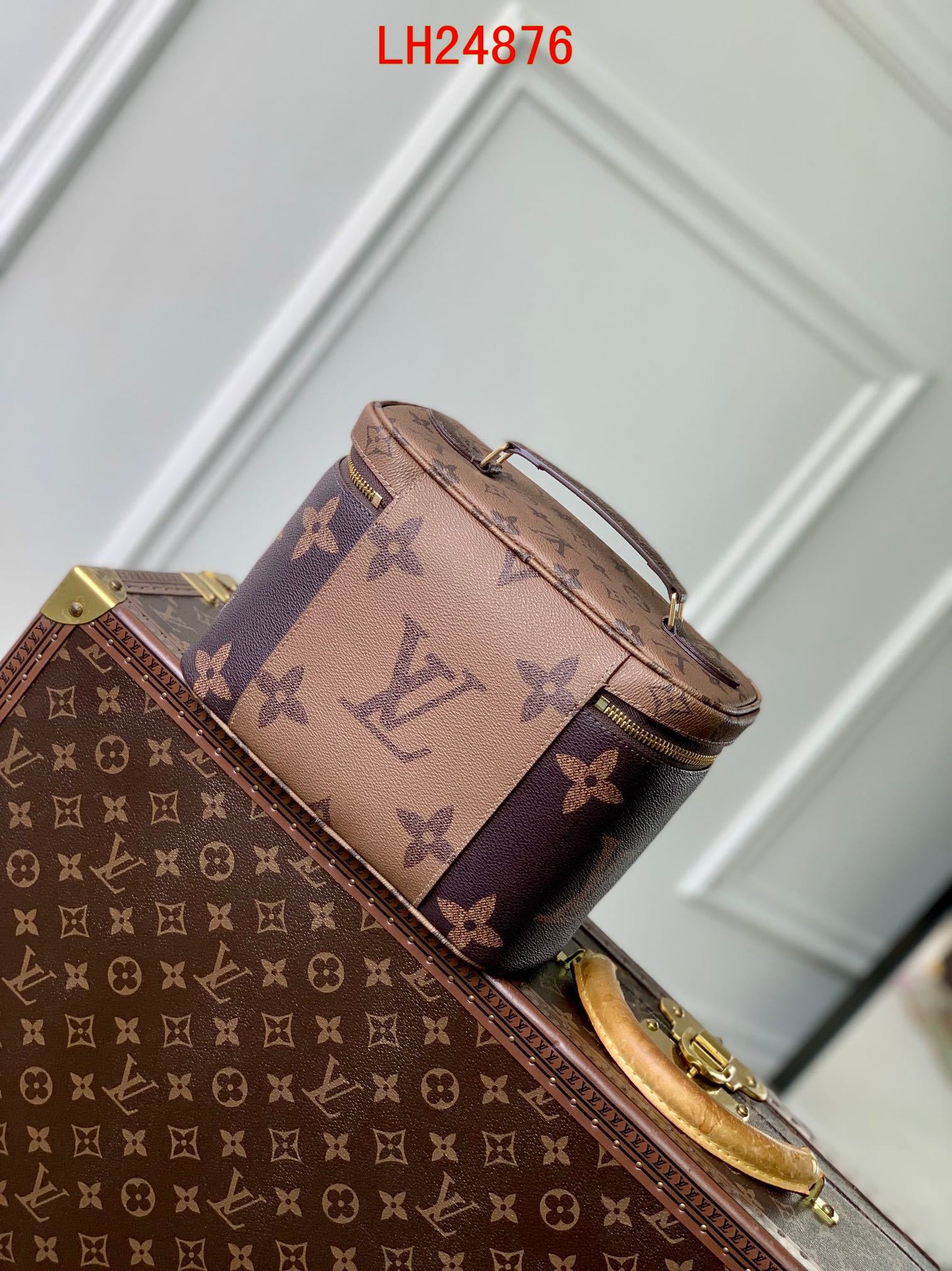 Louis Vuitton Nice BB Monogram reverse