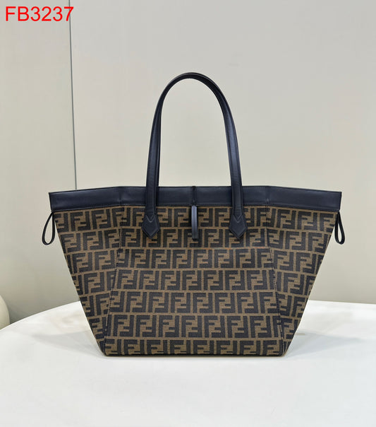 Fendi Origami Large Tote Bag