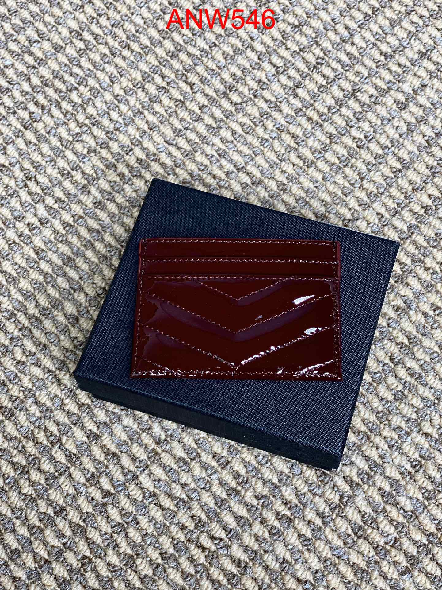 YSL Patent leather card holder