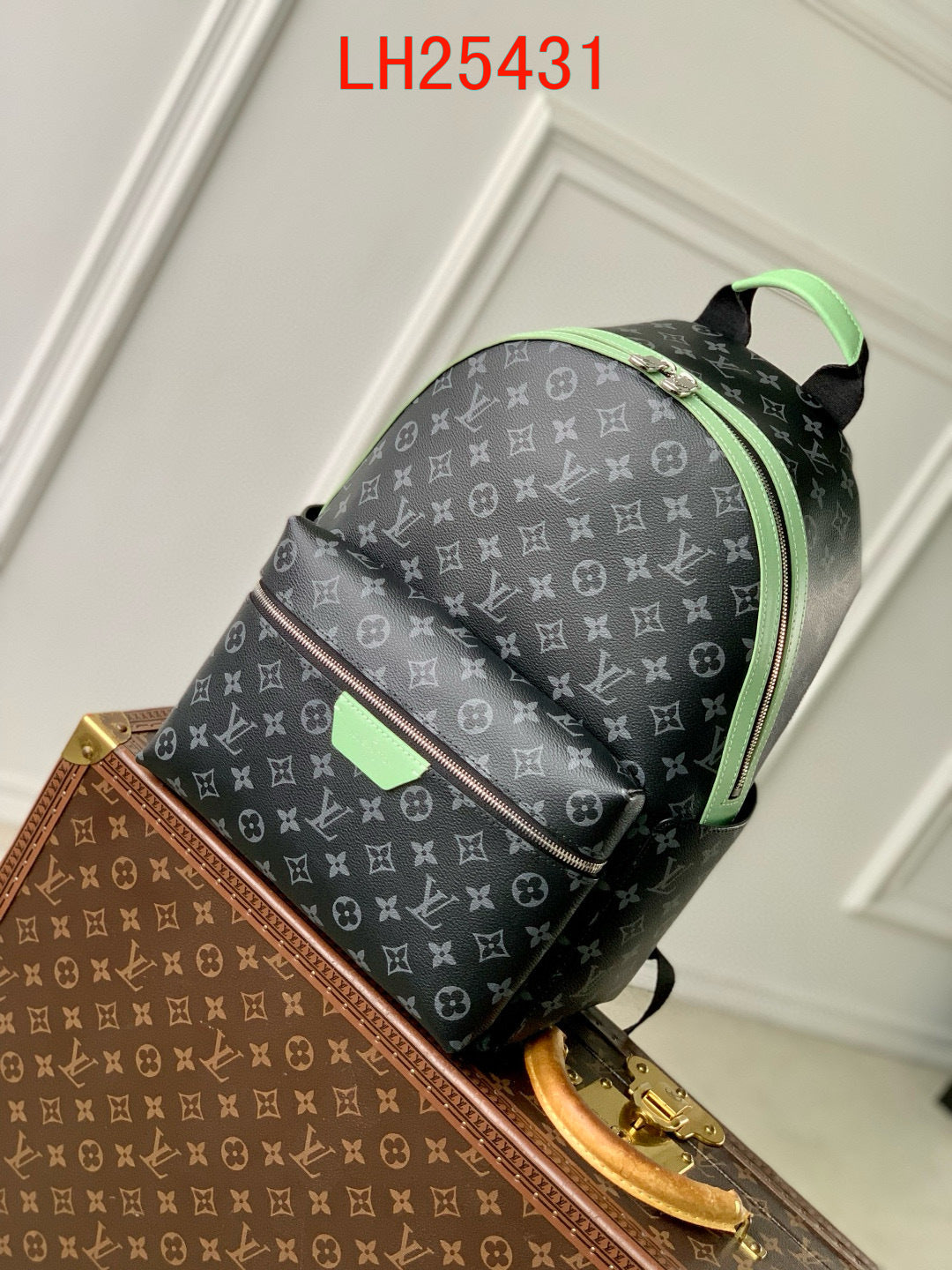 Louis Vuitton Monogram Eclipse Canvas Discovery Backpack PM