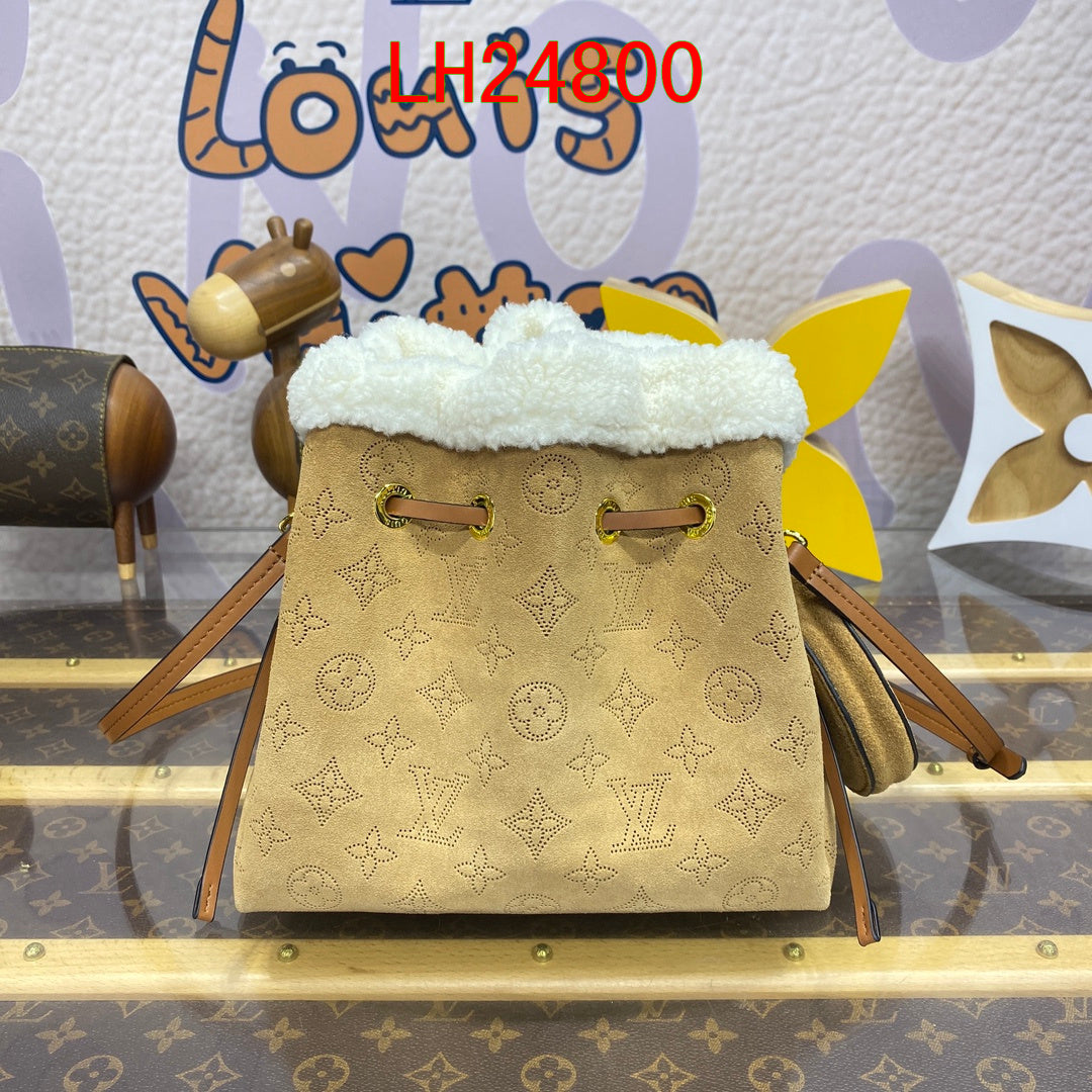Louis Vuitton Mahina Suede Bella bag