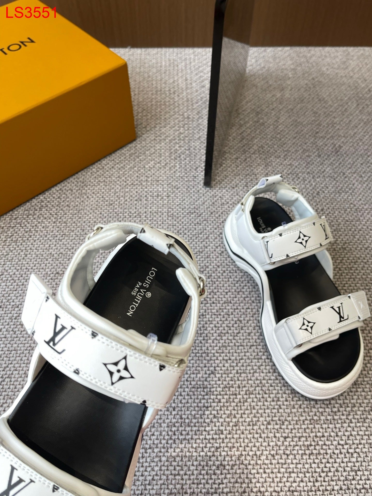 Louis Vuitton Sandals