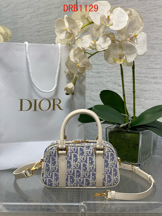 Dior D vibe mini bag