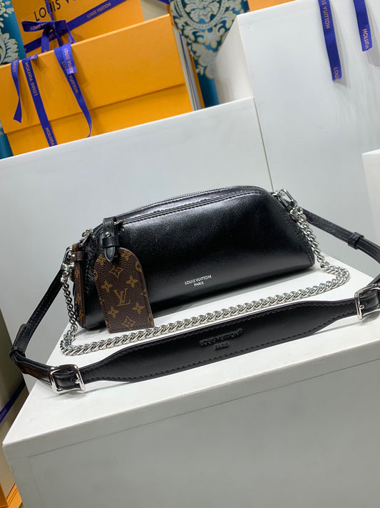 Louis Vuitton Pochette Vibe