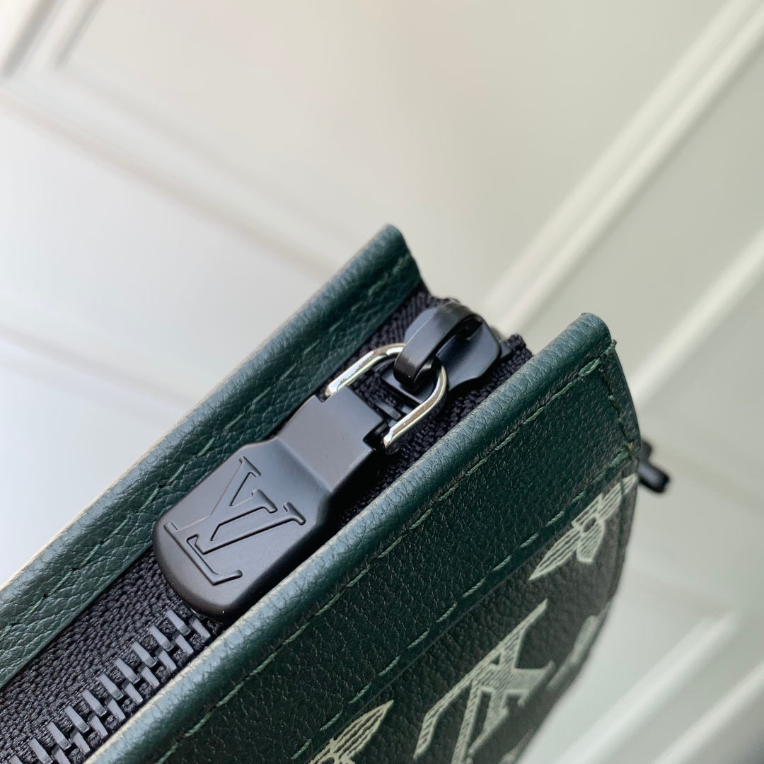 Louis Vuitton Gaston Wearable Wallet