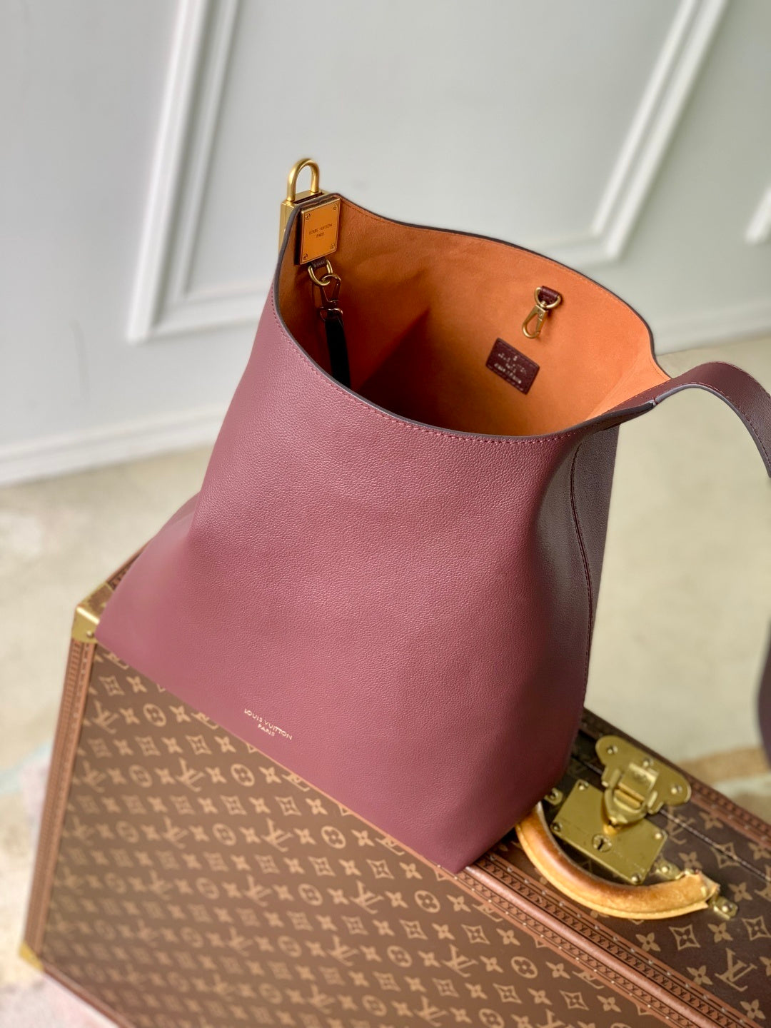 Louis Vuitton Low Key Hobo