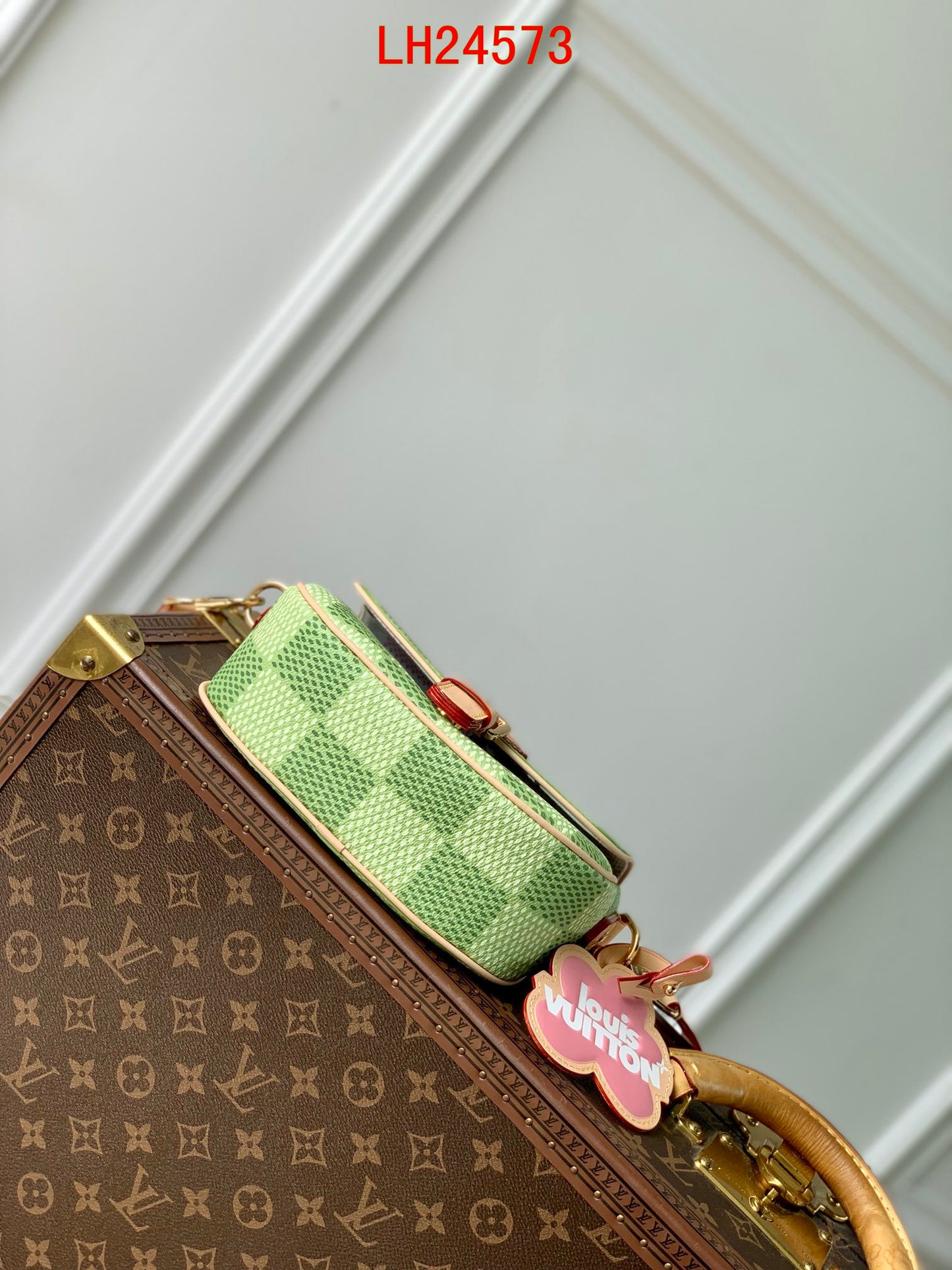 Louis Vuitton Montsouris Damier Golf