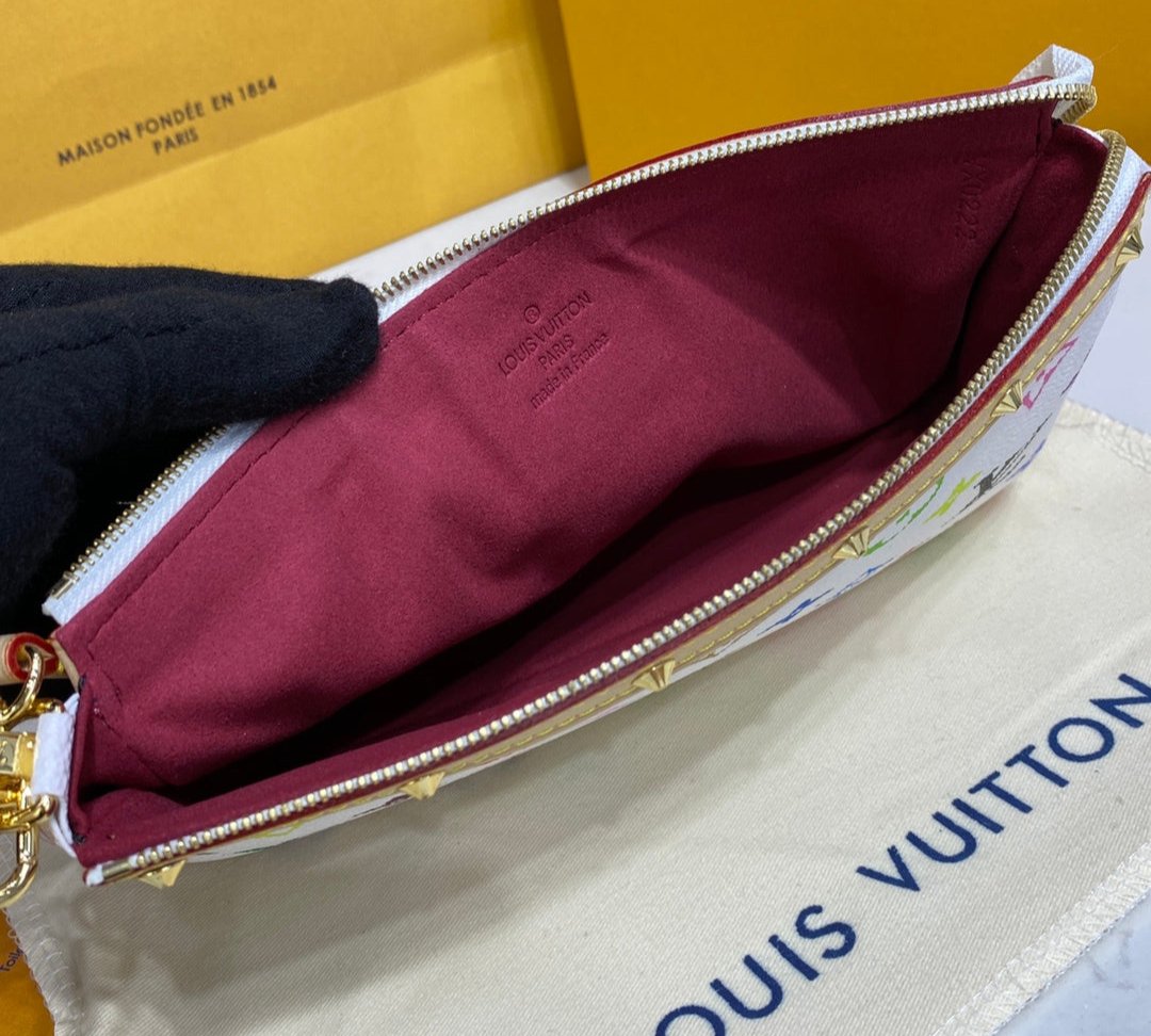 Louis Vuitton Pochette Accessories