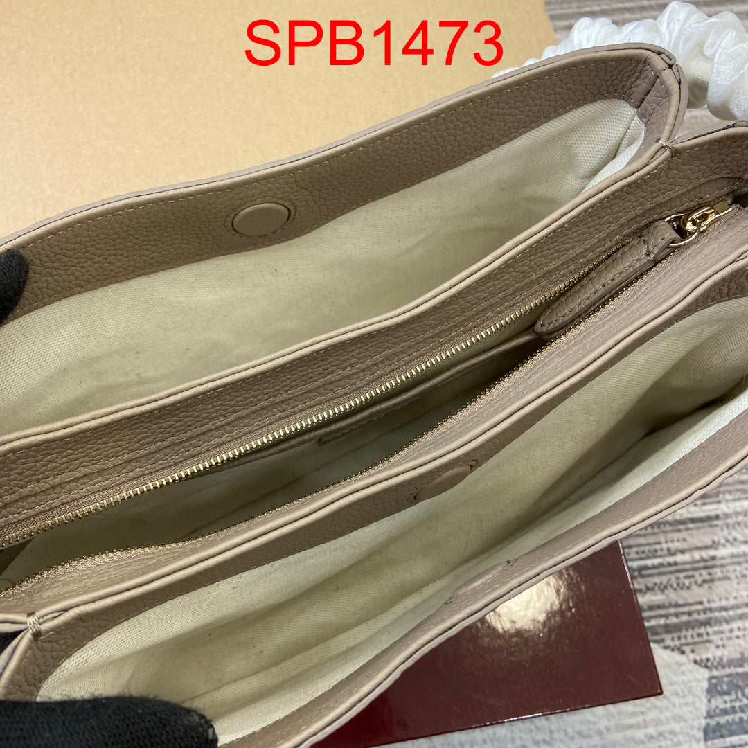 Gucci Emblem small shoulder bag