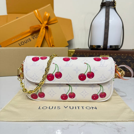 Louis Vuitton LV X TM WALLET ON CHAIN IVY