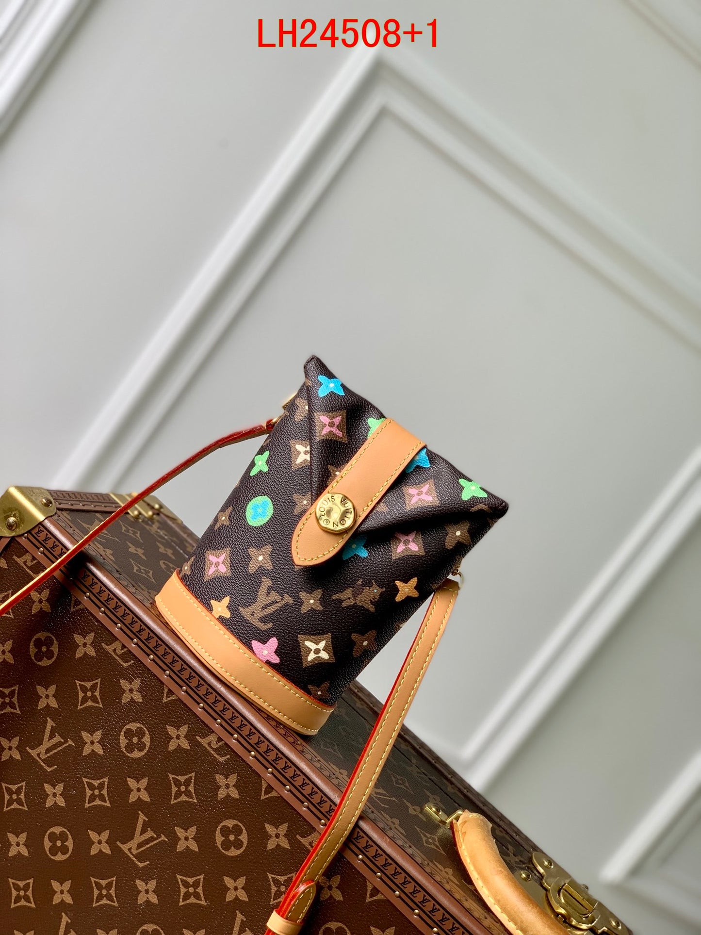 Louis Vuitton Envelope Pouch