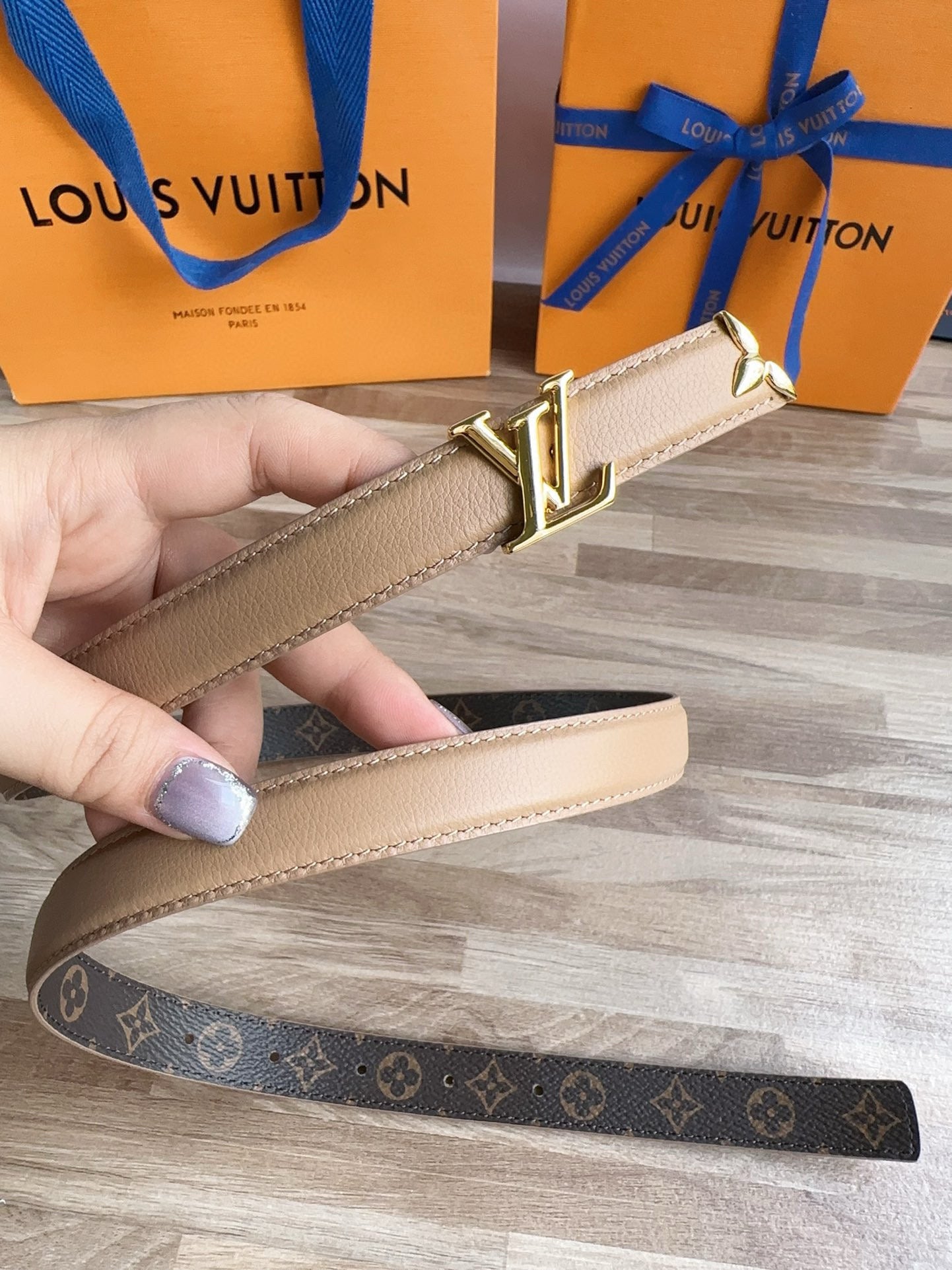 Louis Vuitton Reversible Belt