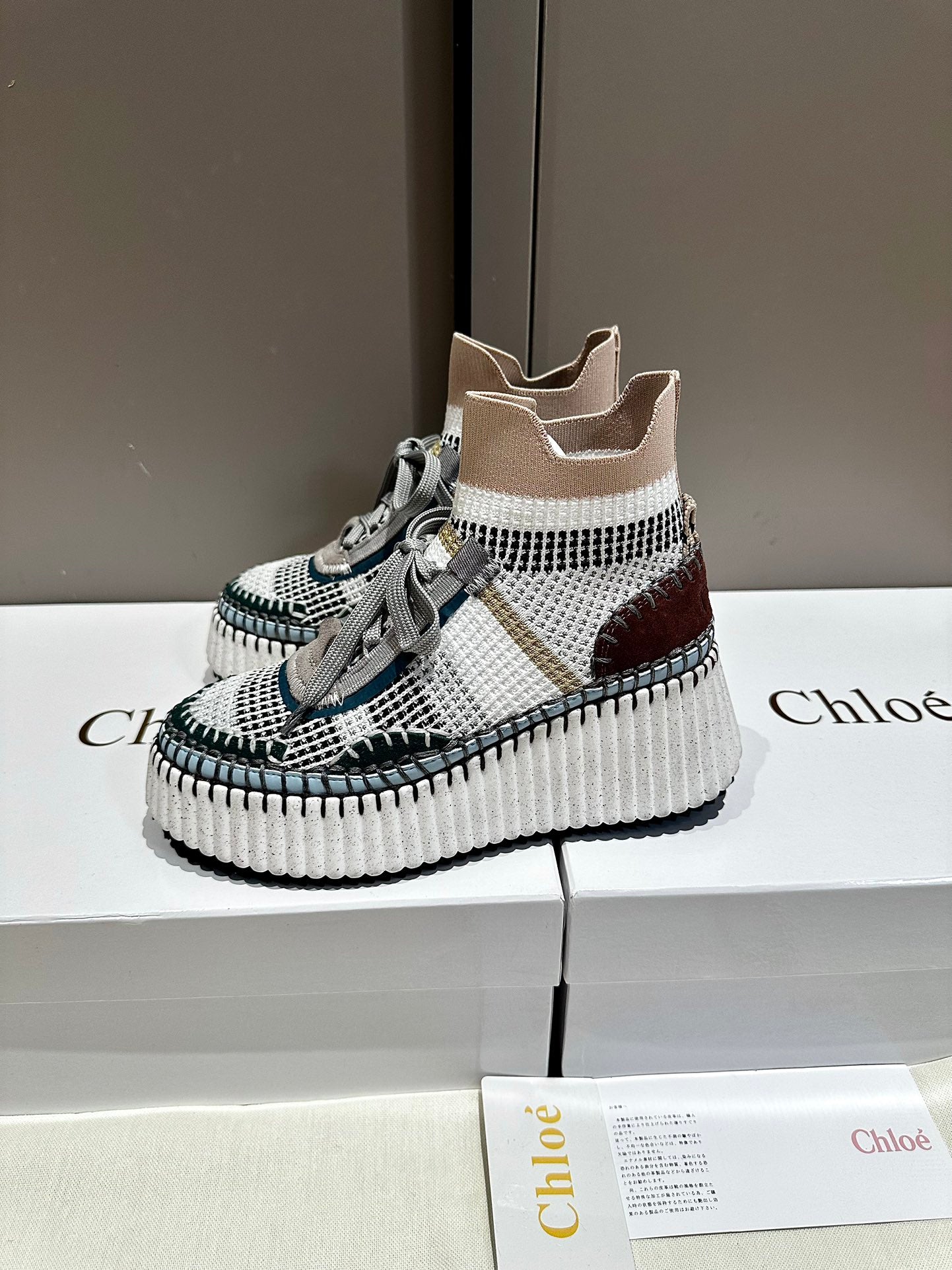 Chloe Sneakers