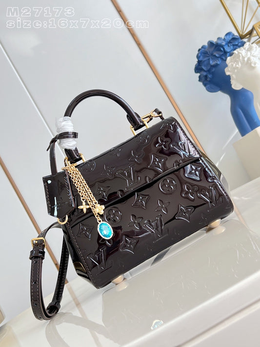 Louis Vuitton Cluny Mini Patent leather