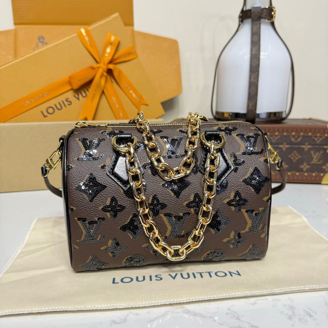Louis Vuitton Speedy Bandouliere 20 LV Ski collection