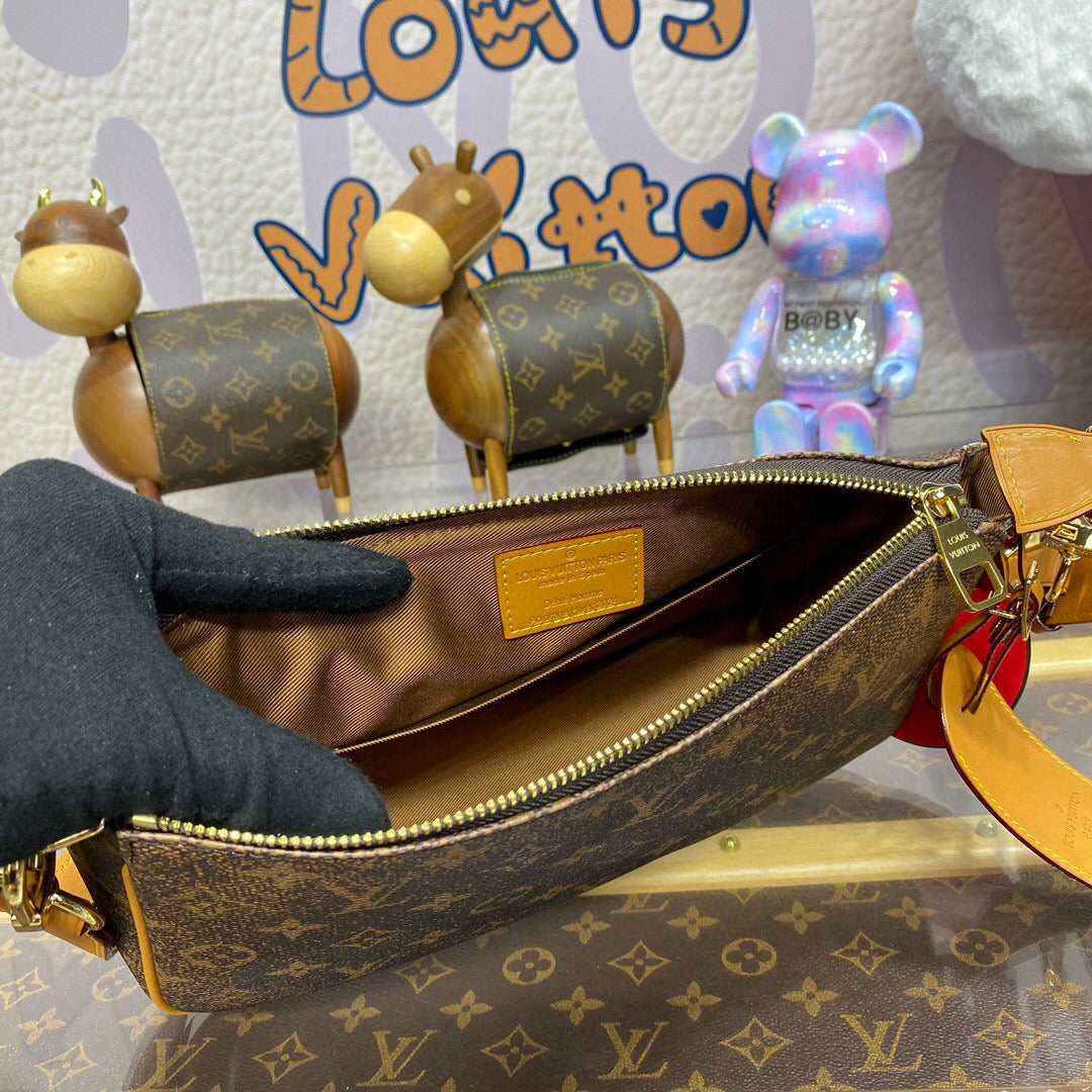 Louis Vuitton Pochette Accessoire XL Pharrell Williams’ Monogram