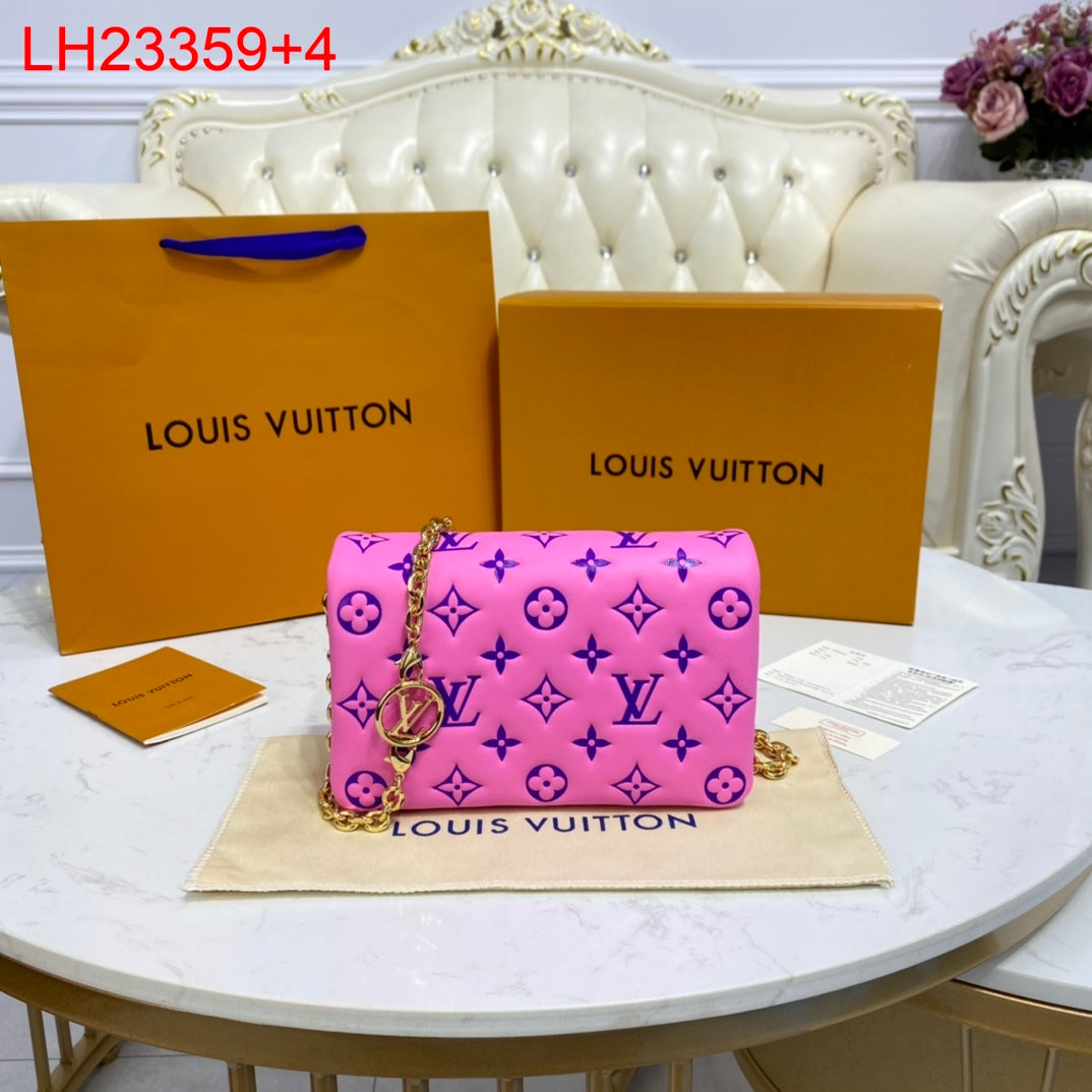 Louis Vuitton Pochette Coussin