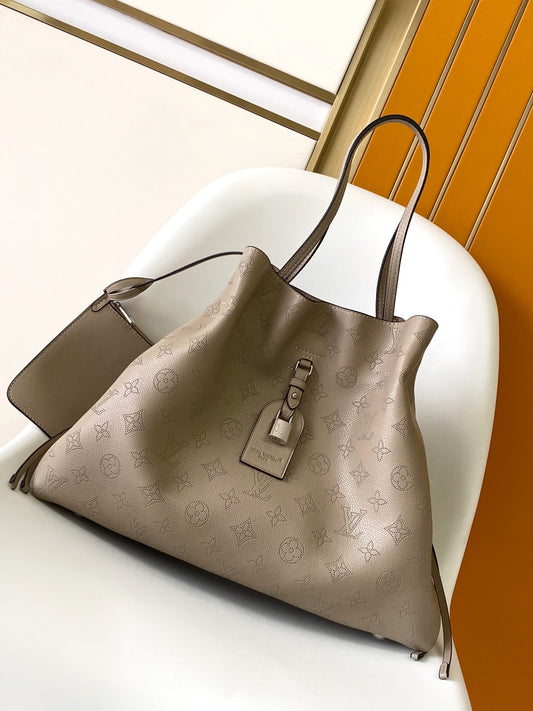 Louis Vuitton Boundless Mahina bag