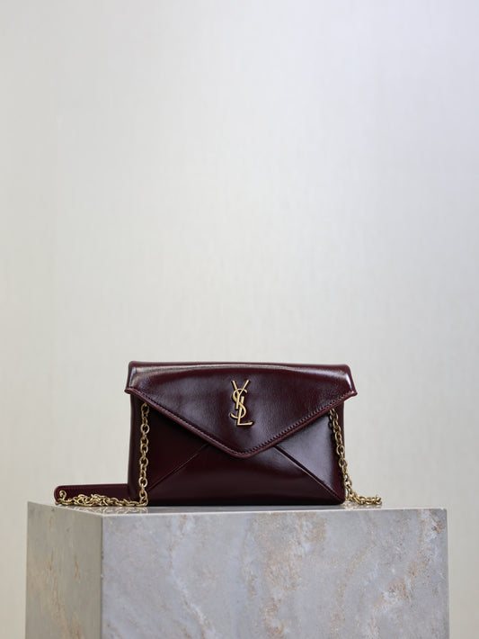 YSL CASSANDRE chain pouch in shiny leather