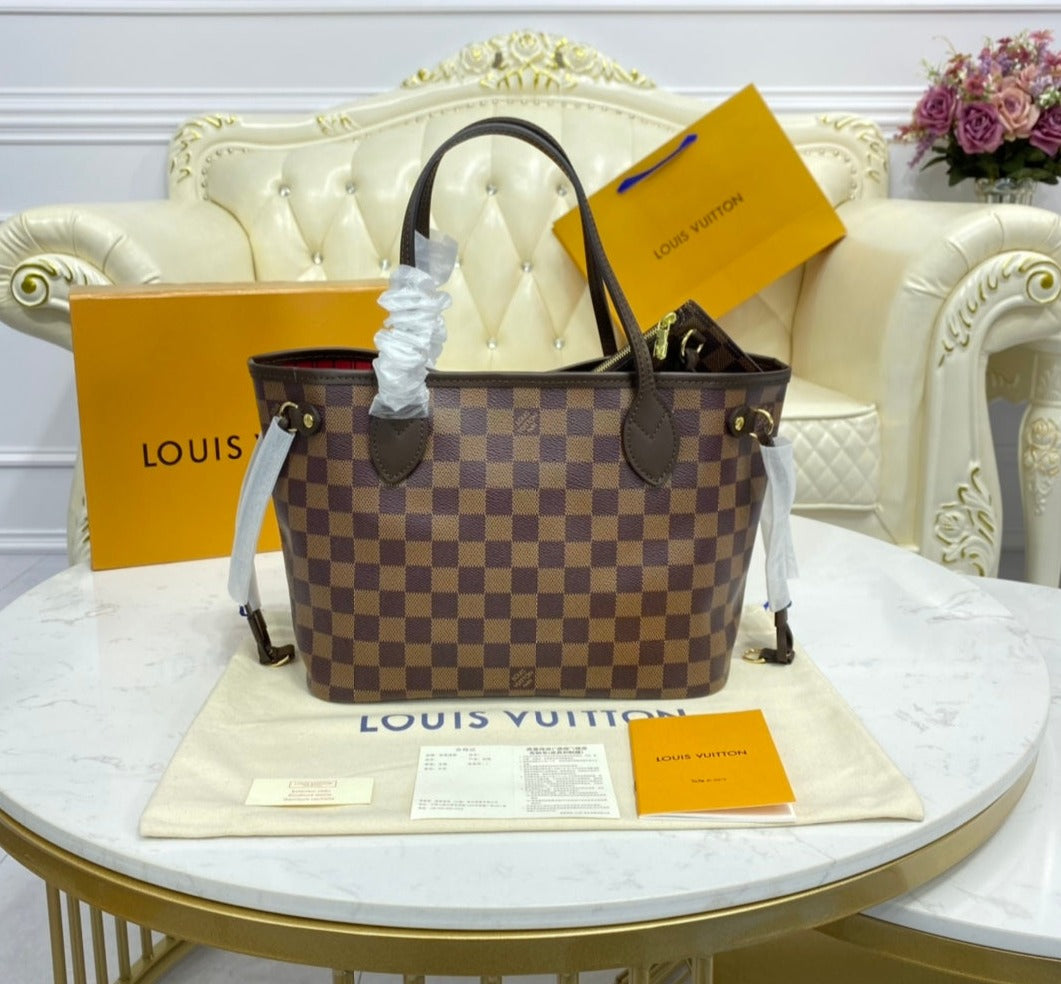 Louis Vuitton Neverfull Monogram leather