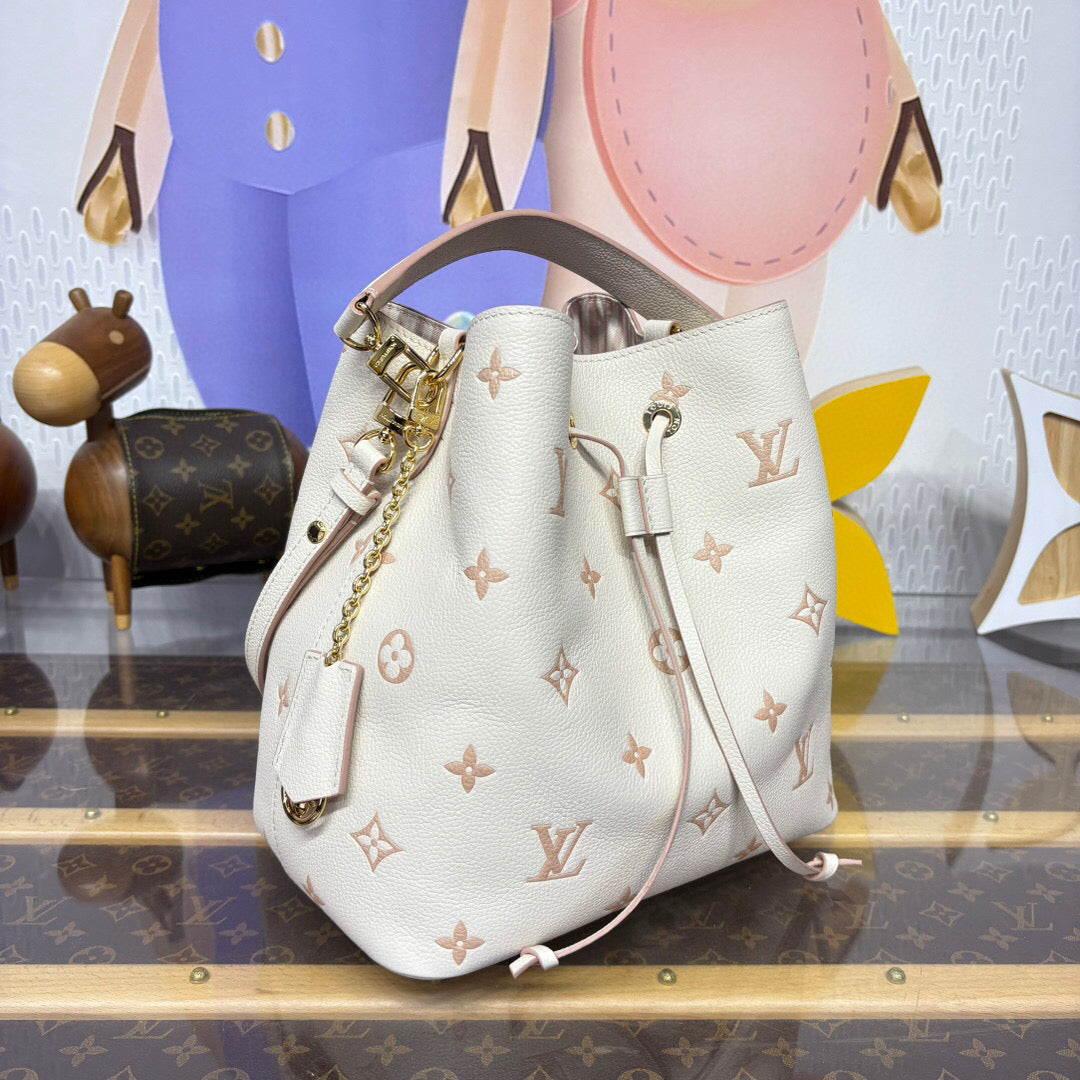 Louis Vuitton New bicolor NéoNoé MM