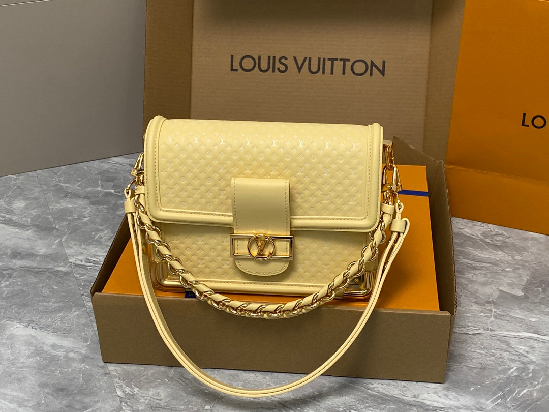 Louis Vuitton Dauphine mini, MM