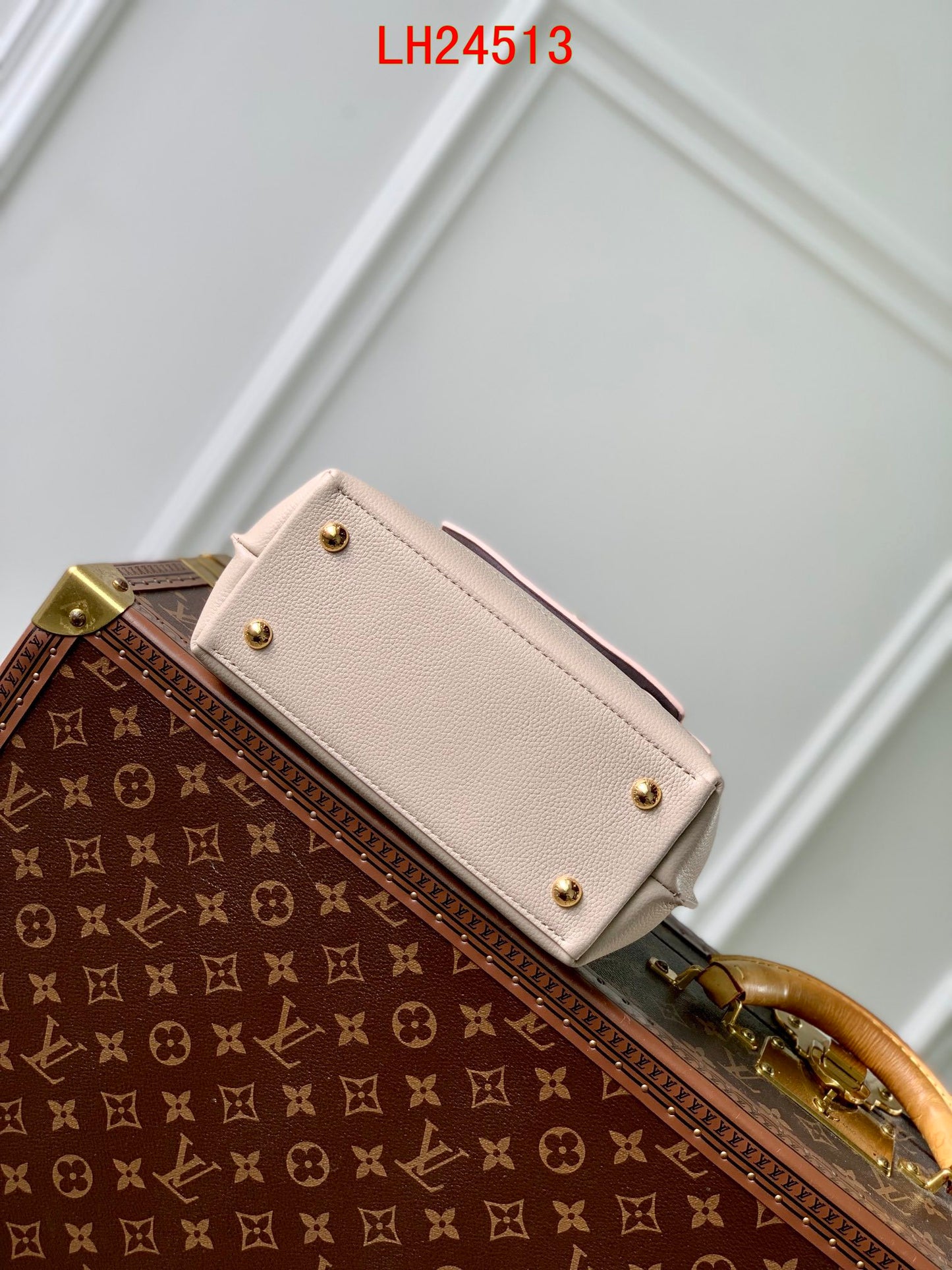 Louis Vuitton Lockme Ever