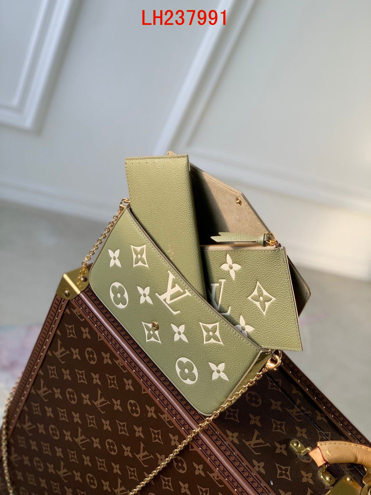 Louis Vuitton Pochette Félicie