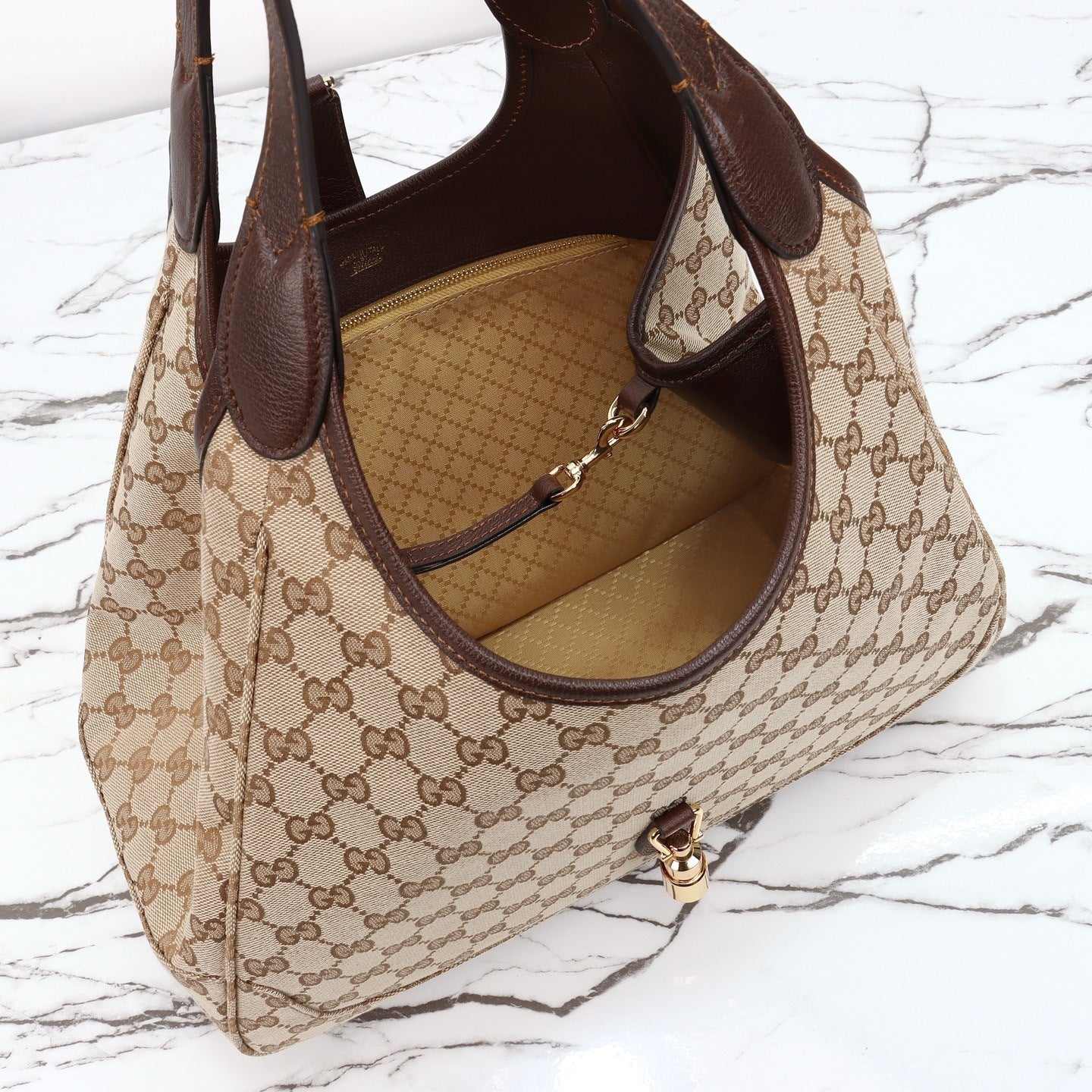 Gucci Mercato medium tote bag