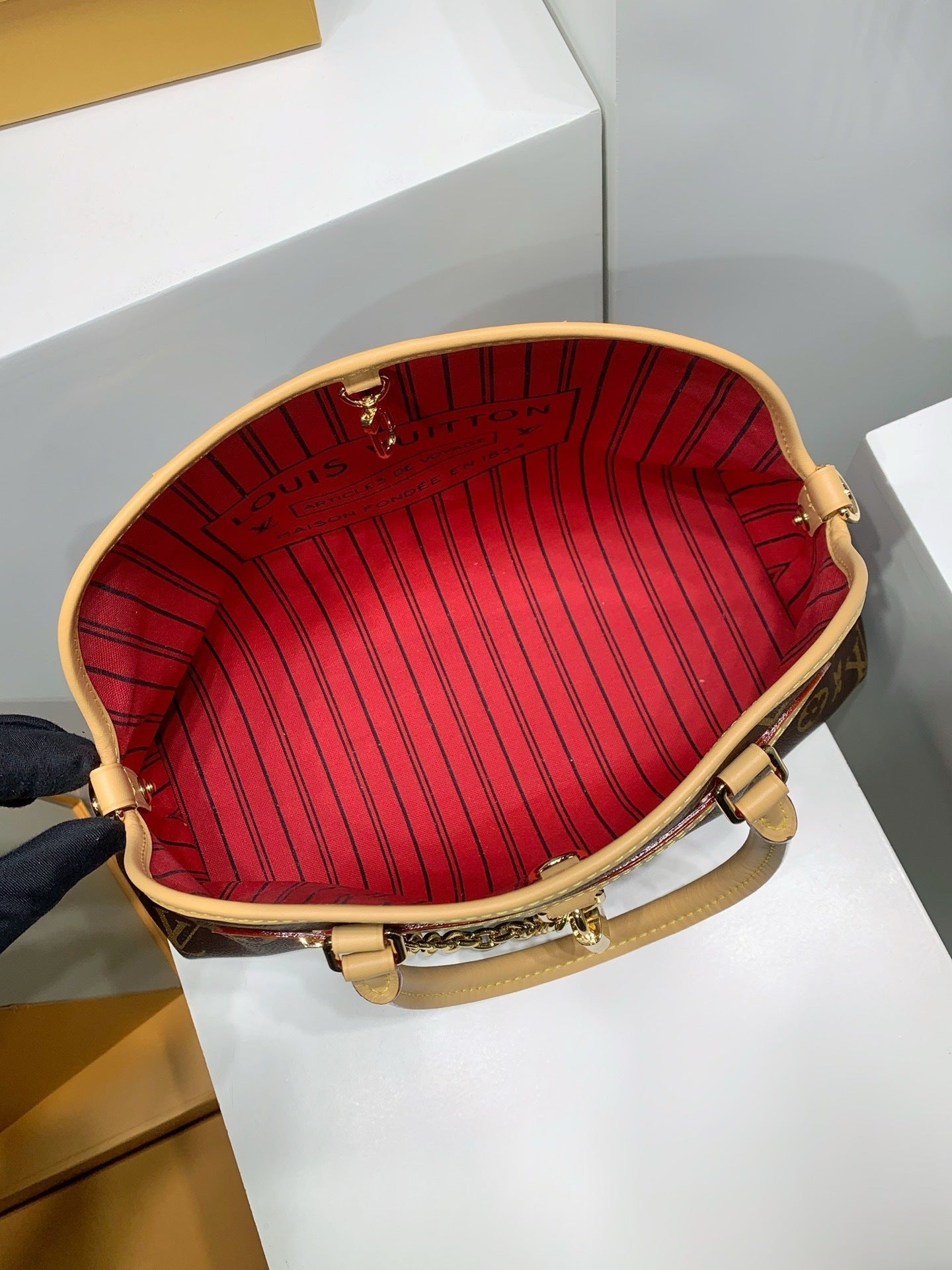 Louis Vuitton Ever More PM