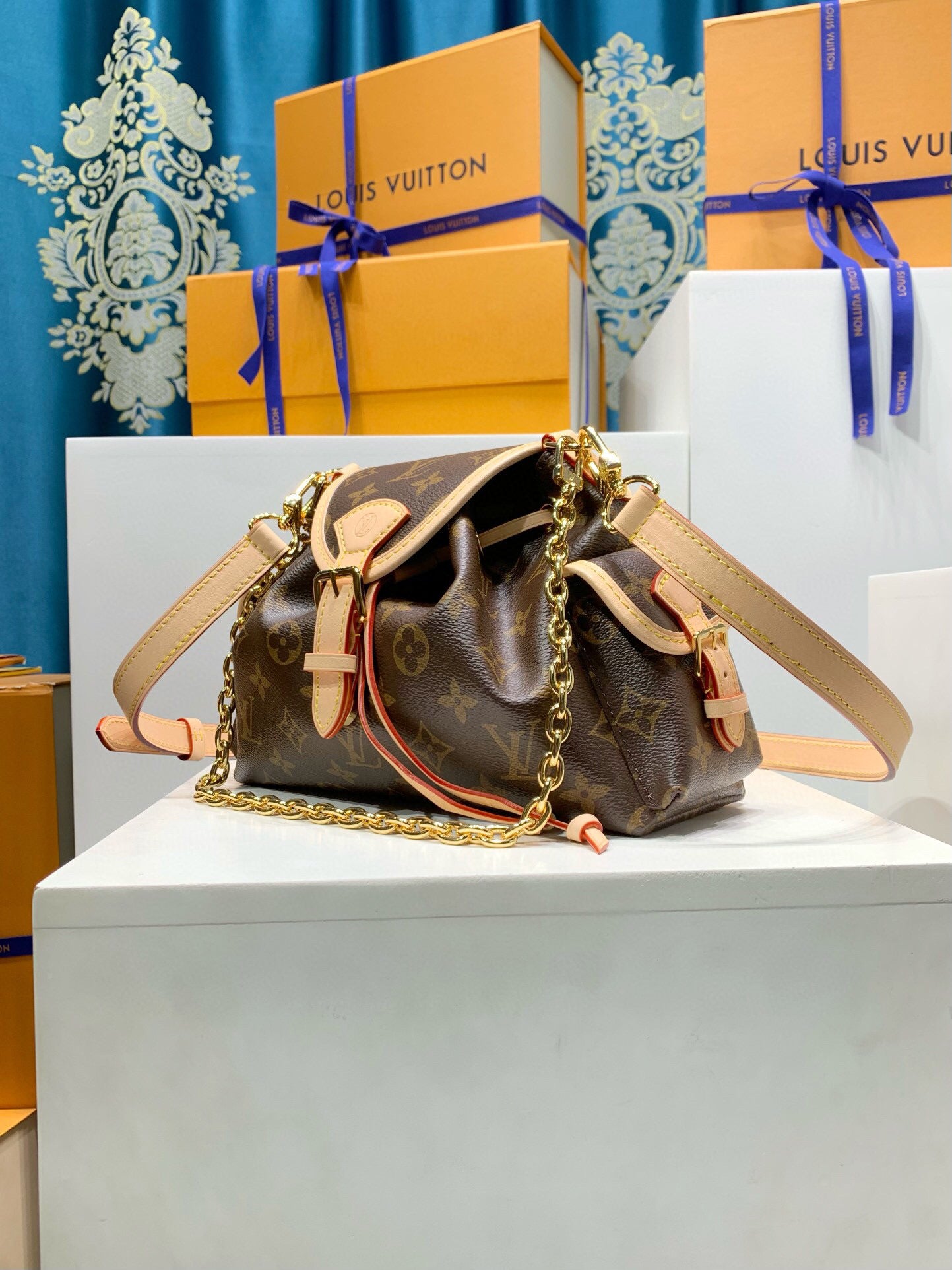 Louis Vuitton Odysée monogram bag