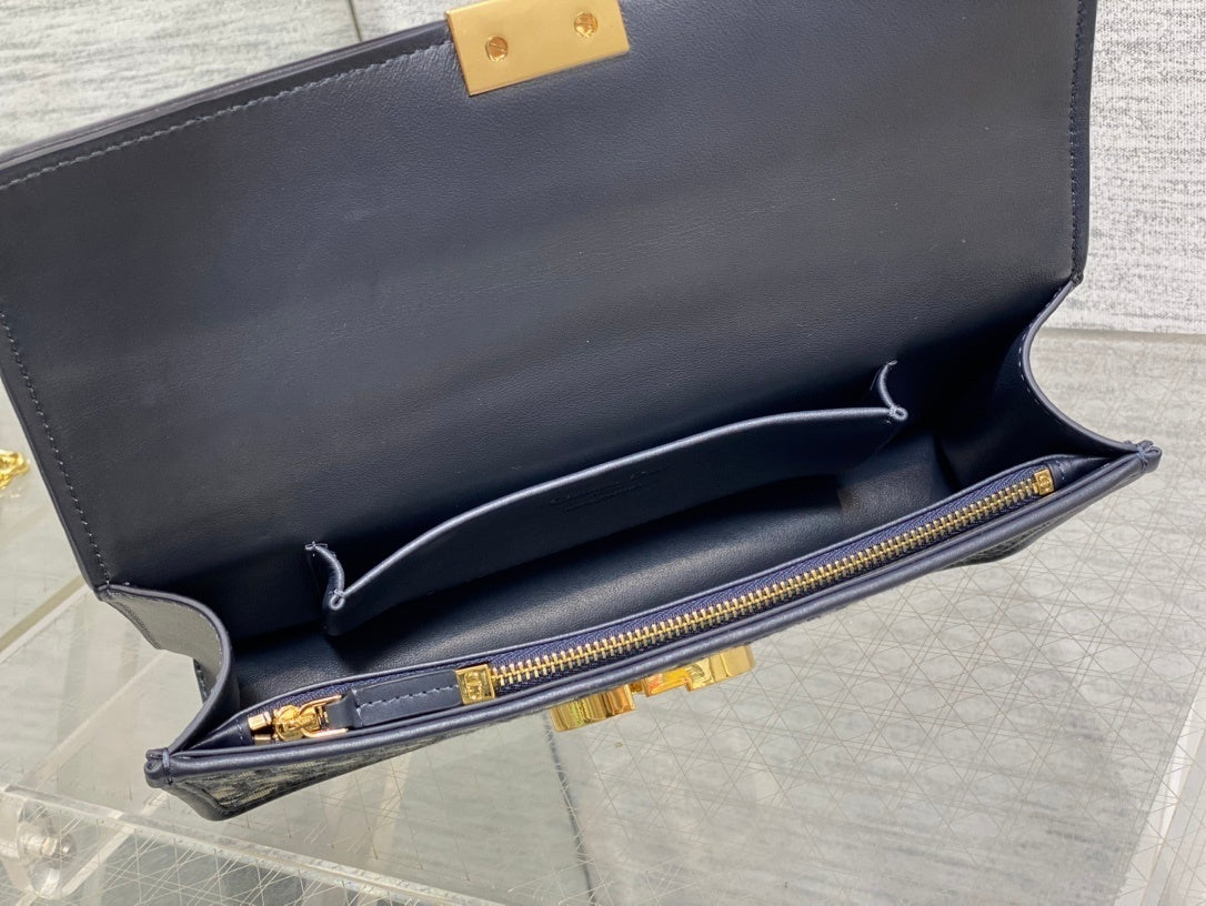 Dior Montaigne 30 Top handle