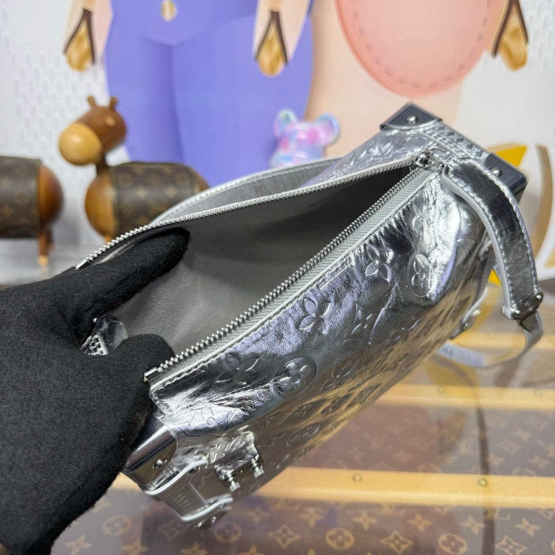 Louis Vuitton Side Trunk MM  LV Ski collection