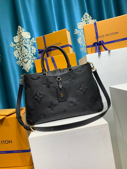 Louis Vuitton Trianon MM
