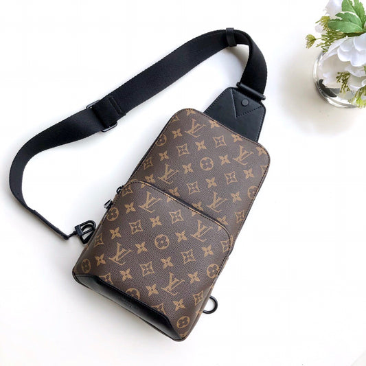 Louis Vuitton AVENUE SLING BAG