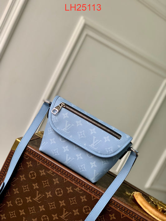 Louis Vuitton Pulse Wearable Wallet Taiga leather
