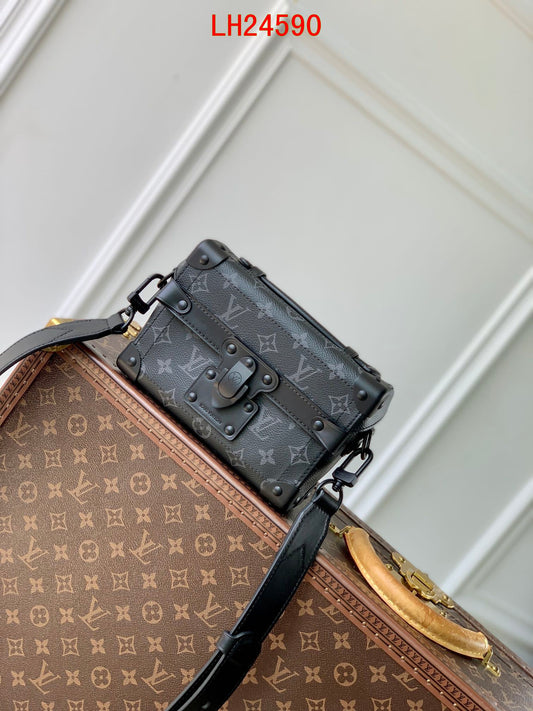 Louis Vuitton Soul Trunk bag