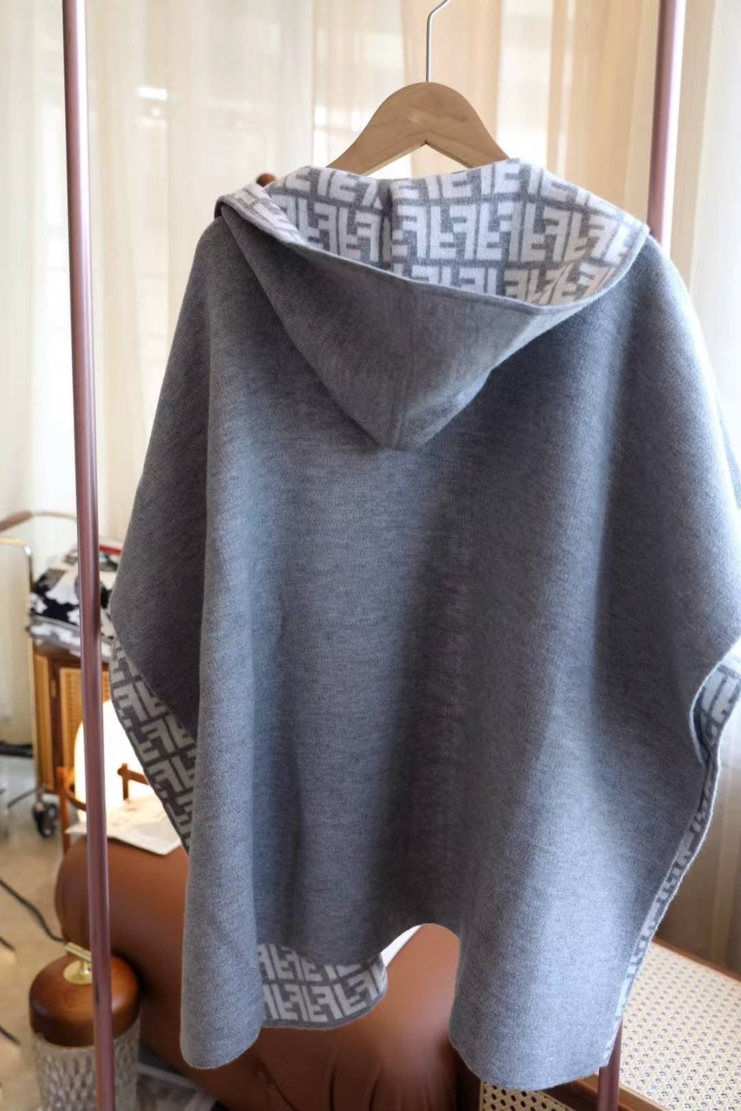 Fendi Poncho