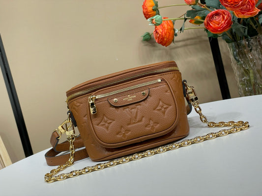Louis Vuitton Mini bumbag empreinte