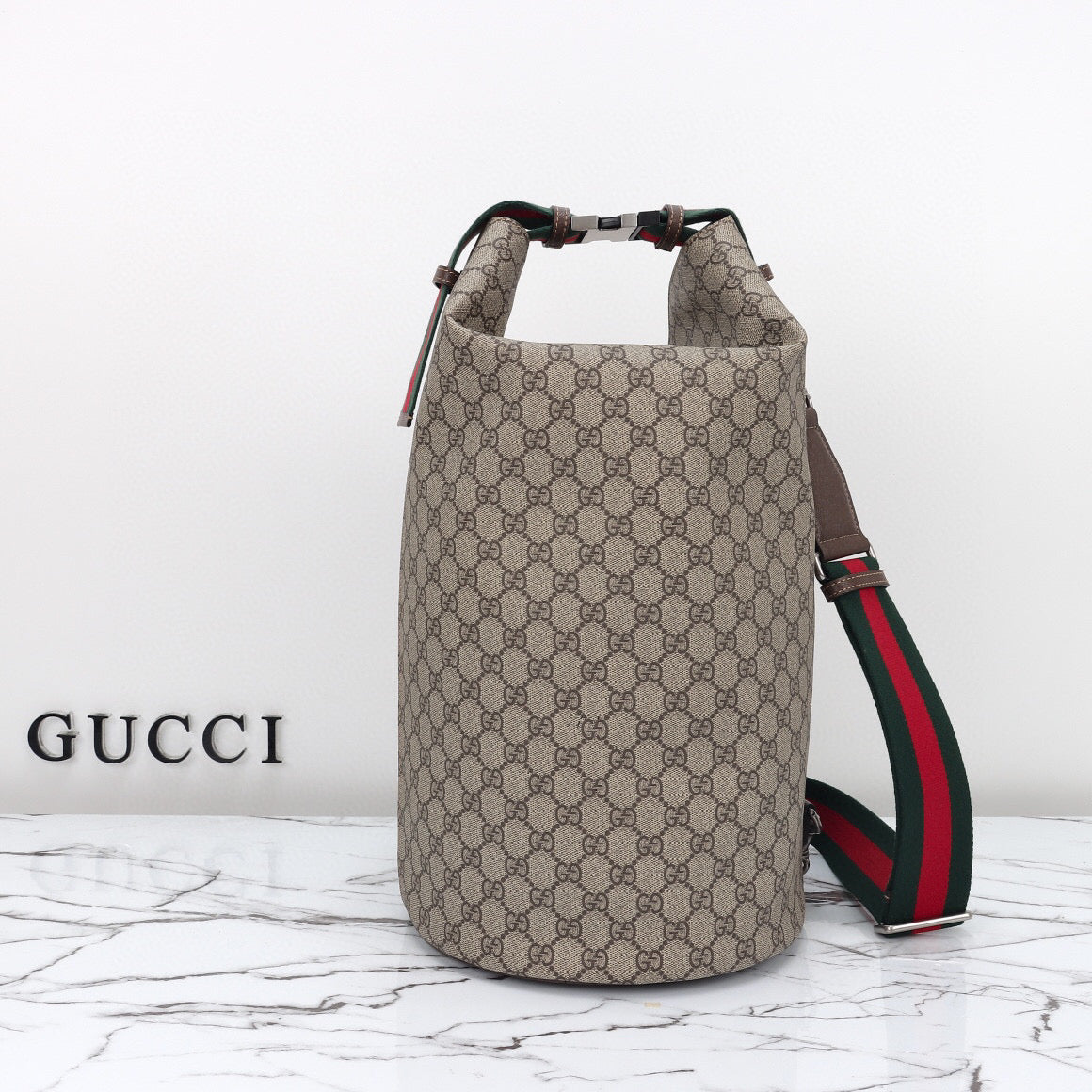 Gucci Jackie 1961 Duffle Top handle bag