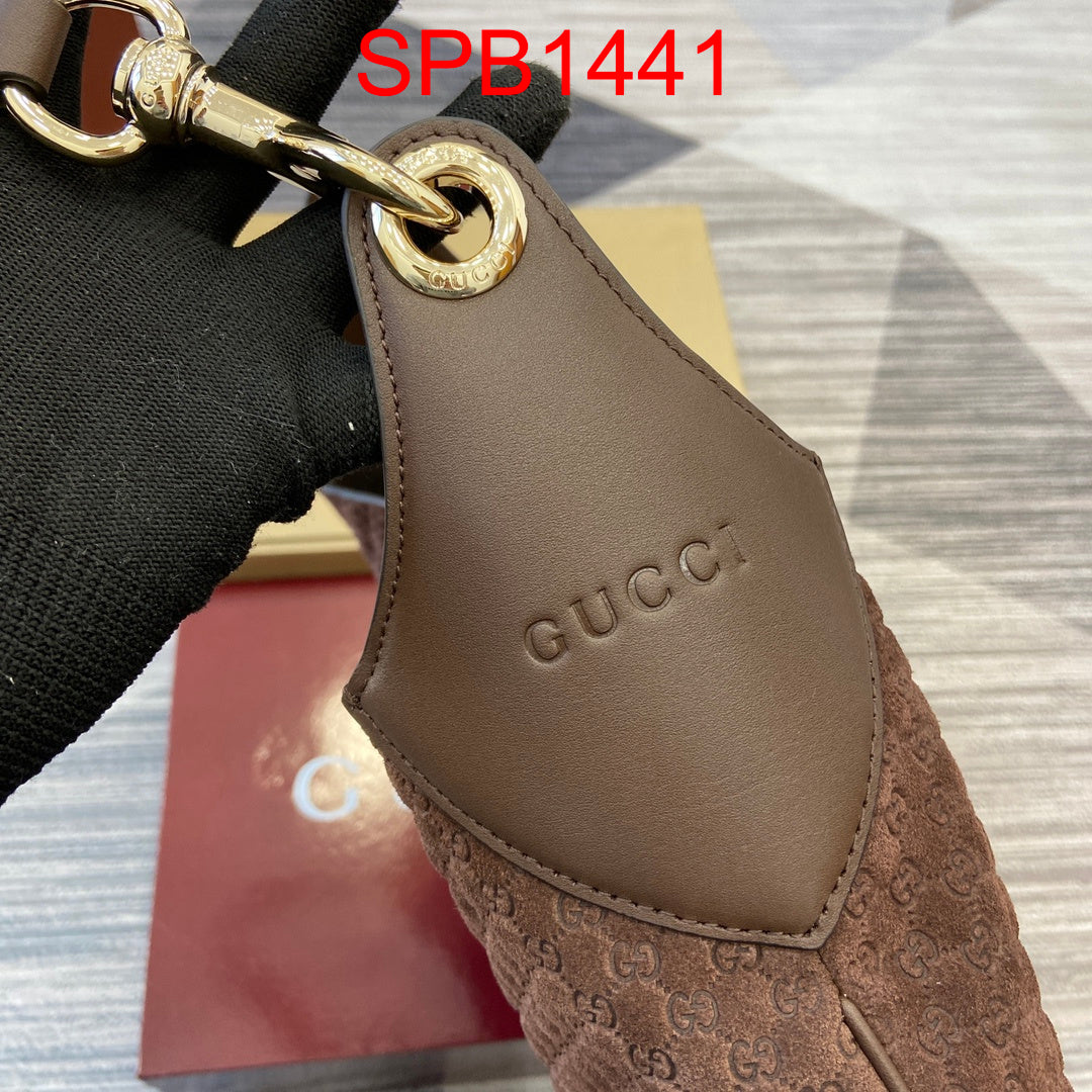 Gucci B medium shoulder bag suede